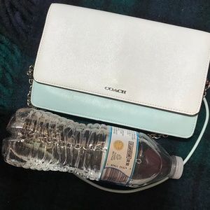 COACH CROSSBODY CLUTCH